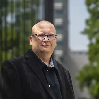 Portret: Dariusz Budnik, Senior Frontend Developer w 4Evolve